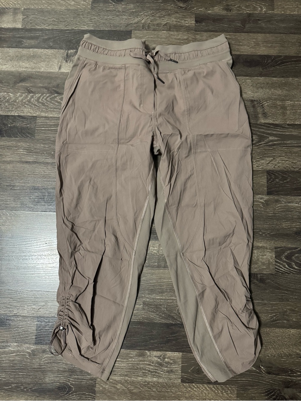 lululemon athletica dance studio mid rise cropped pants  NWOT